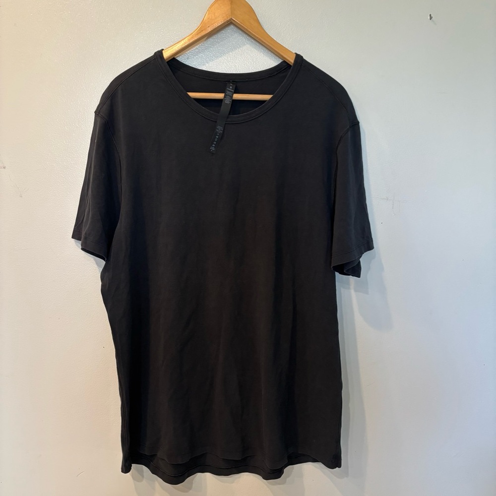 Lululemon Athleta Black T-Shirts Men’s Size XL